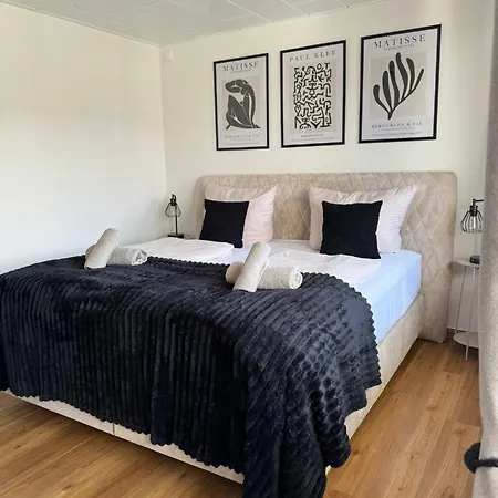 Rheinloft - Balkon & Parkplatz 